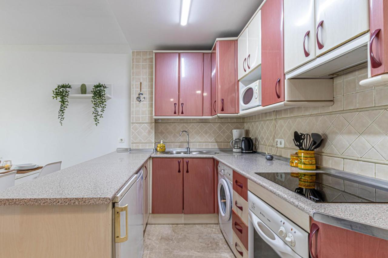 797 Holiday Rentals- Duplex Para 7 En La Carihuela A 1 Min De La Playa Torremolinos Dış mekan fotoğraf