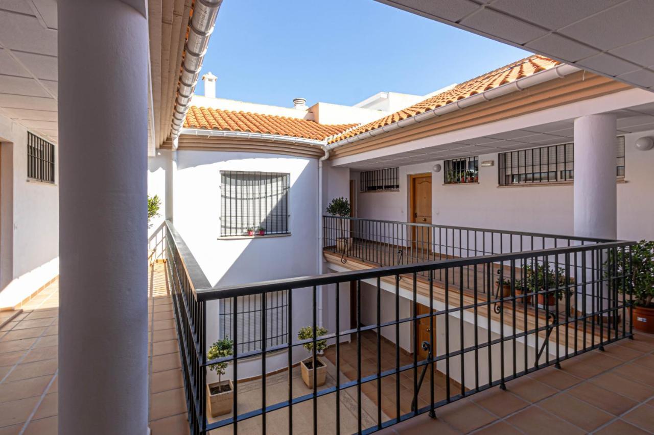 797 Holiday Rentals- Duplex Para 7 En La Carihuela A 1 Min De La Playa Torremolinos Dış mekan fotoğraf