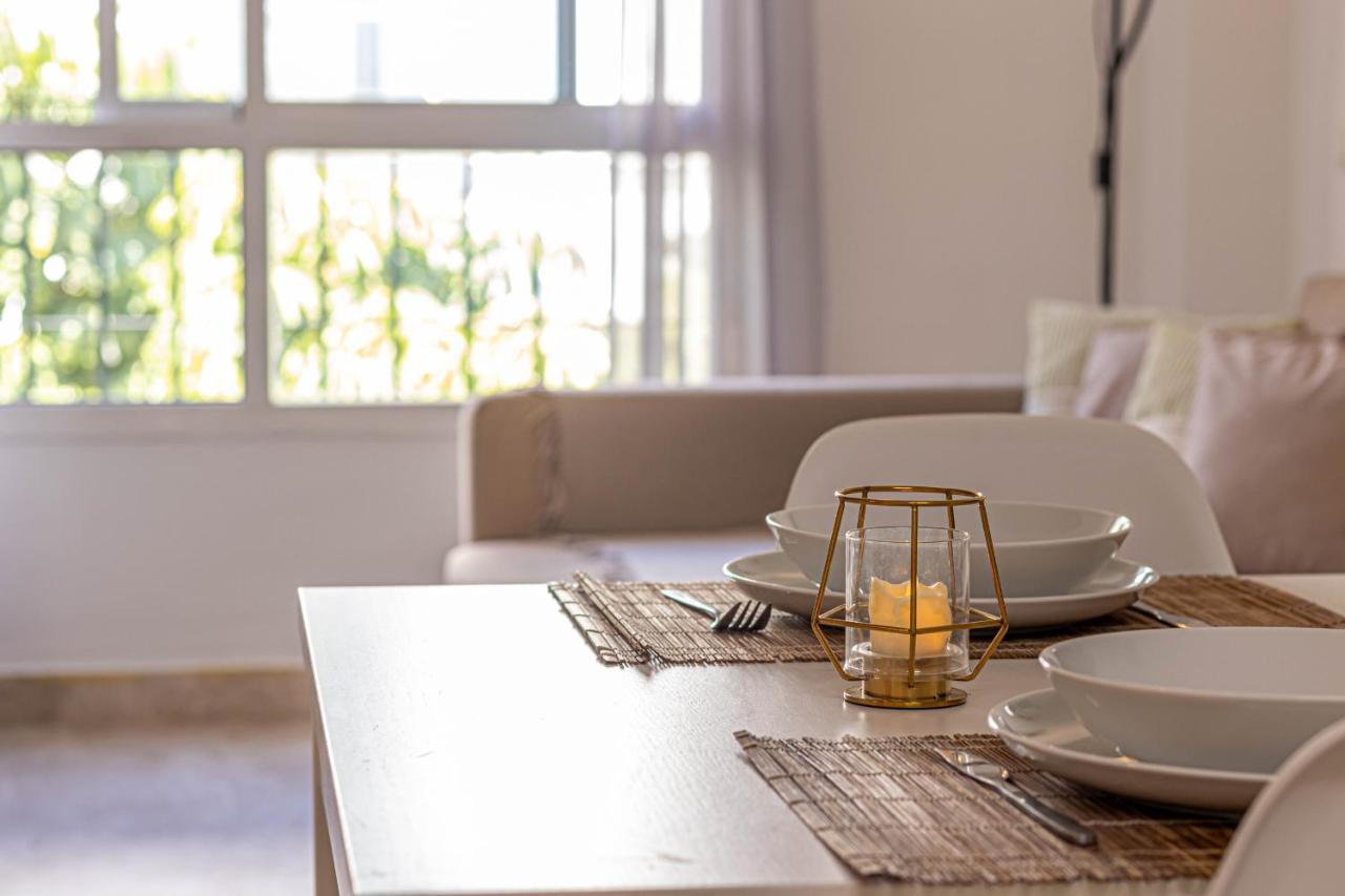 797 Holiday Rentals- Duplex Para 7 En La Carihuela A 1 Min De La Playa Torremolinos Dış mekan fotoğraf